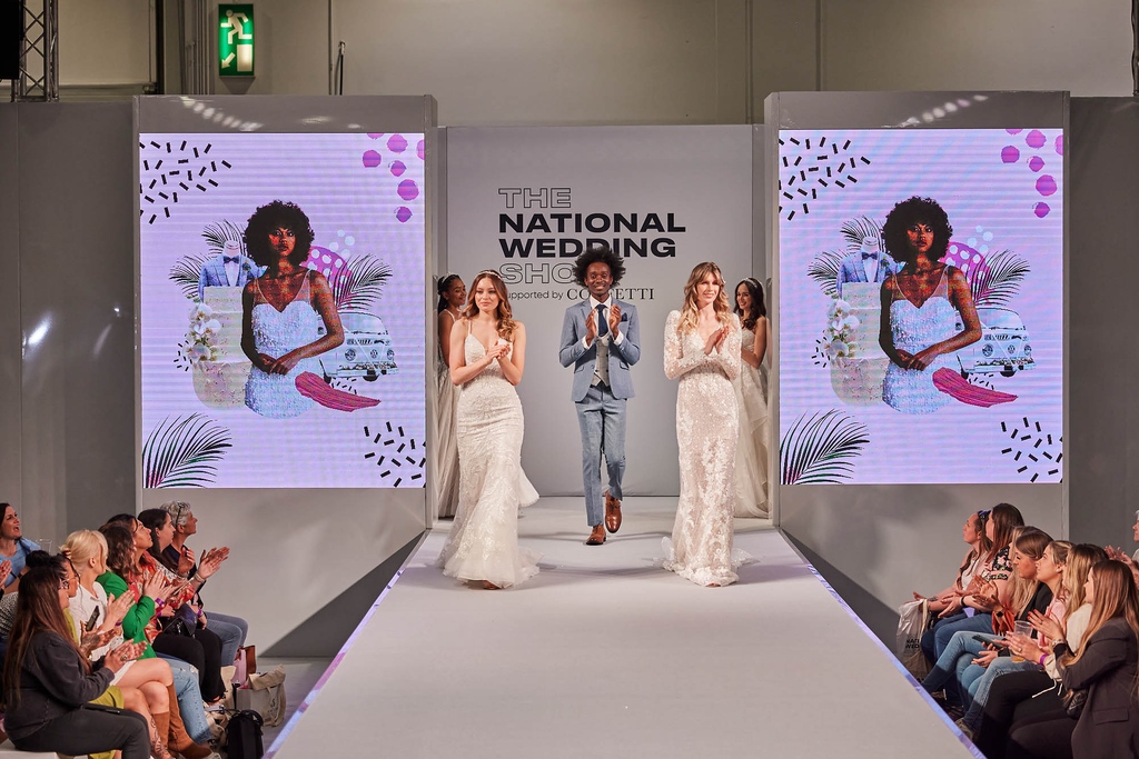 The 2nd National Wedding Show is happening this weekend so don't miss it 😍⁠ ⁠ @nationalwedding will be taking over NEC Birmingham from Friday to Monday, so if you're planning a wedding in the Midlands then this one's for you 💫⁠ ⁠ Get your tickets 👇 l8r.it/W1Nx