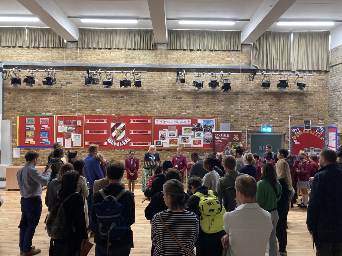 OakfieldPrep's tweet photo. It was lovely to welcome so many families to our first Oakfield Open Morning of the term! Well done to our Head Boy and Girl for their excellent speeches and new Year 6s for leading tours with such aplomb! #OakfieldIsOpen #NewWorldOfOpportunity #ComeToOakfield https://t.co/4jGIOFPfur
