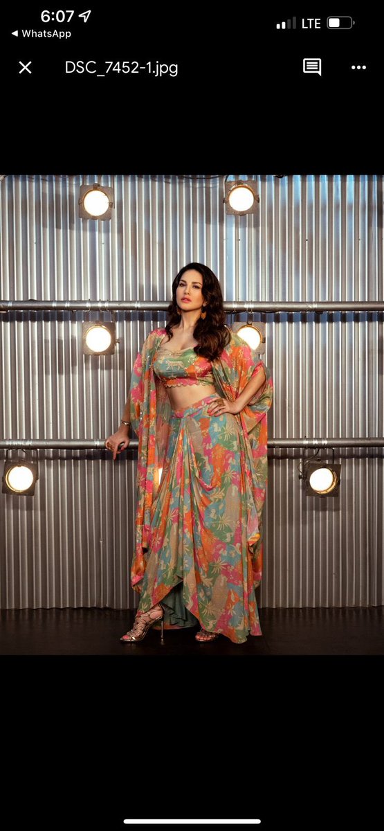 SunnyLeone's tweet photo. 😍 https://t.co/SYTeIA6yTN