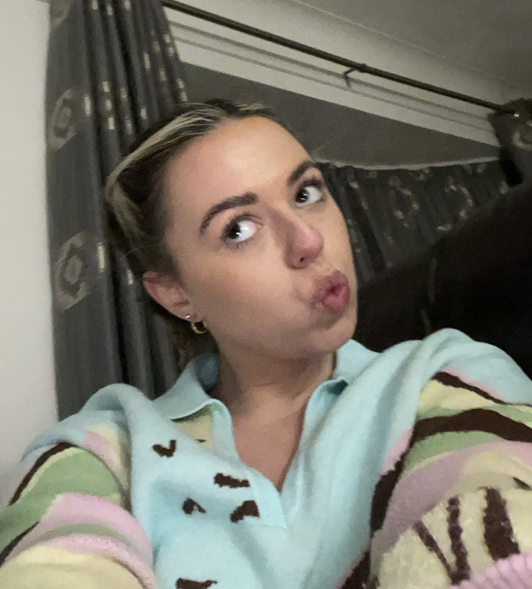 bperfectcosm's tweet photo. That time our Marketing Assistant sent their selfie to an influencer instead of the event invite 🤦🏼‍♀️ #BPerfectUnofficial https://t.co/HLW0rrFs2n