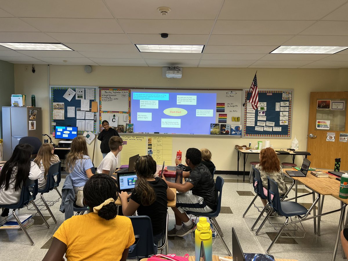 Ms_vanDoren's tweet photo. 5th graders brainstorm story ideas by considering special people in their lives. https://t.co/Yc6NSasiAO