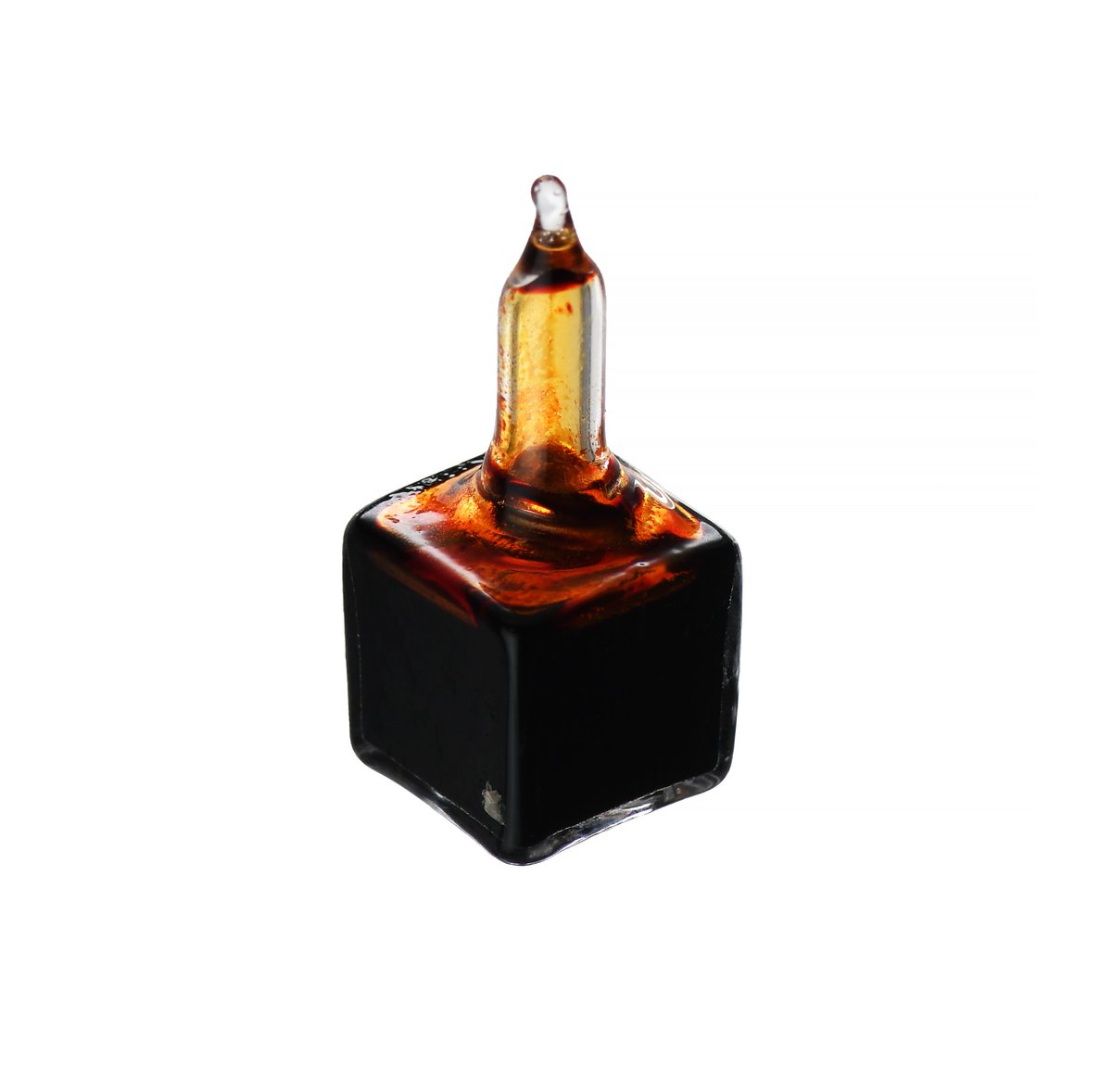 LuciteriaS's tweet photo. New item: bromine 10mm glass cube
https://t.co/ui6ZdYGxRp https://t.co/tOH0mOeKNV