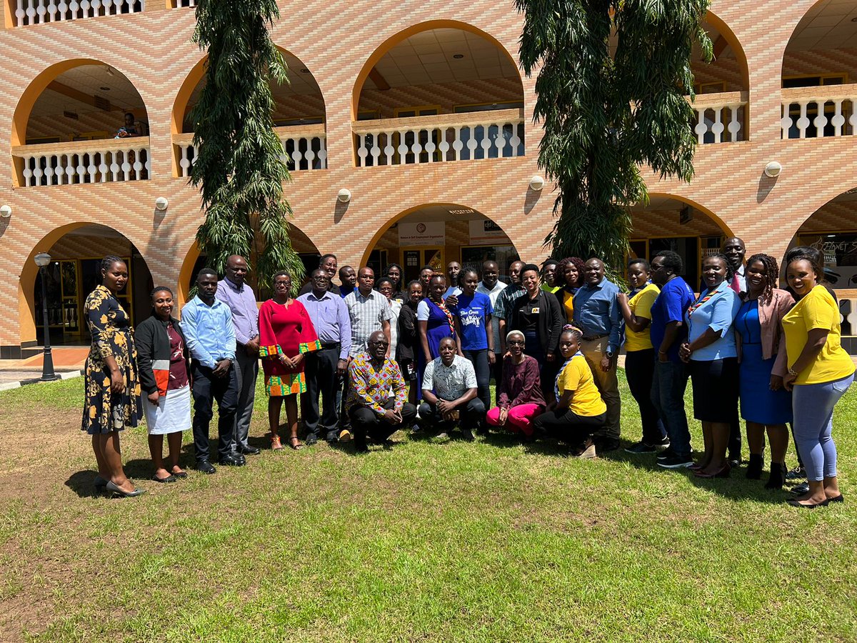 IOGTNTOMOVEMENT's tweet photo. This year's Annual Partners' Meeting hosted in 🇺🇬 A reflective moment for @IOGT_EA &amp; our partners to also share the innovative approaches that were utilized during #COVID19 towards our advocacy work &amp; raising awareness towards harms caused by alcohol use. 
#APMIOGTEA https://t.co/B84mz2rohk