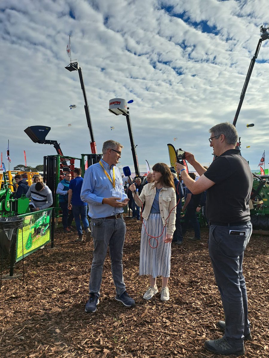 Manon Gilbart (@manongilbart) on Twitter photo I’m here with the <a href="/Limerick_Leader/">Limerick Leader / Limerick Live</a> for the Ploughing Championships! I’m here with the <a href="/Limerick_Leader/">Limerick Leader / Limerick Live</a> for the Ploughing Championships!