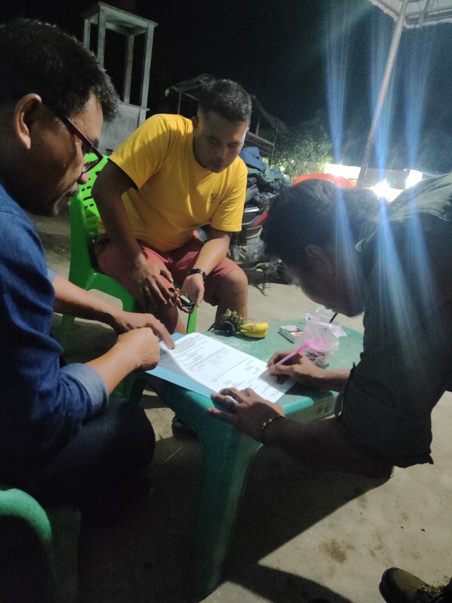 scorpionmonitor's tweet photo. Yayasan Scorpion Indonesia, Otoritas Konservasi Satwa Liar BBKSDA Seksi Wil 2 Stabat, dan bersama Polhut TNGL di desa Pekan Kutam Baru, berhasil melakukan evakuasi 2 ekor monyet jenis monyet ekor pendek (Macaca Nemistrina) dan monyet ekor panjang (Macaca Fascicularis) https://t.co/U93ZYpxtKc