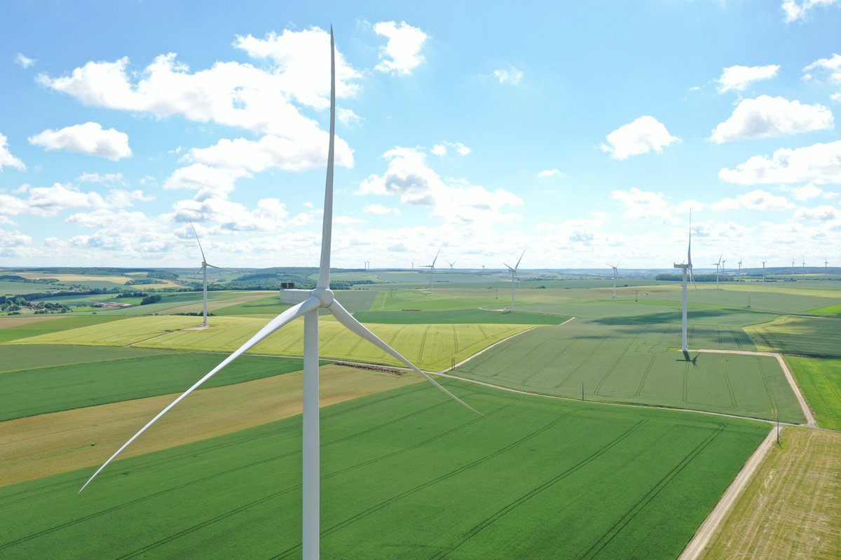 energieTEAM_fr's tweet photo. C'est désormais au parc de #Beausite d'être mis à l'honneur !
La CNR (Compagnie Nationale du Rhône) et EnergieTEAM inaugurent le parc éolien de Beausite, dans le département de la #Meuse, jeudi 22 septembre à partir de 17h30 au pied de l'éolienne n°1. https://t.co/izuZJyn8Vs