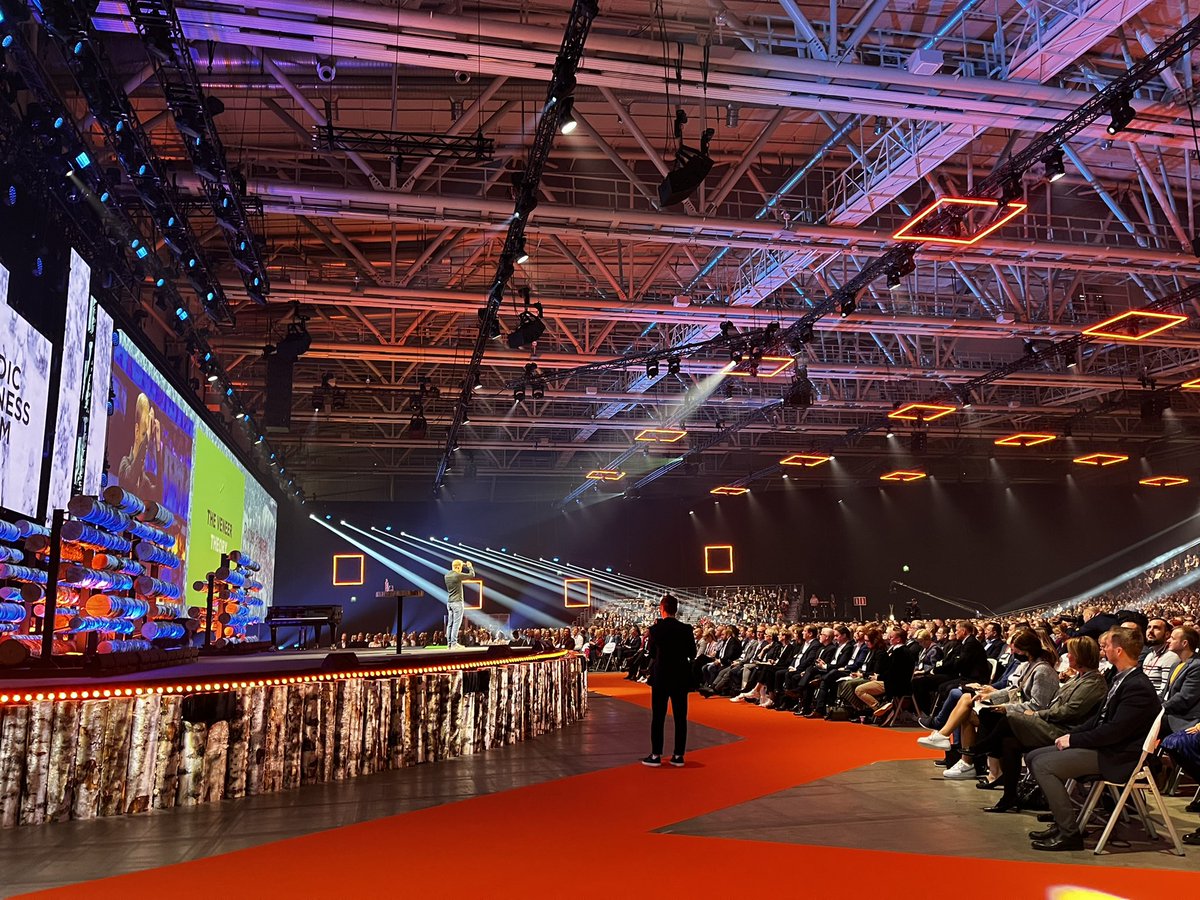 Sarimarjaana's tweet photo. What we assume from other people, we get out of them, says Rutger Bregman #nbf2022 https://t.co/AjdEl8KRuA