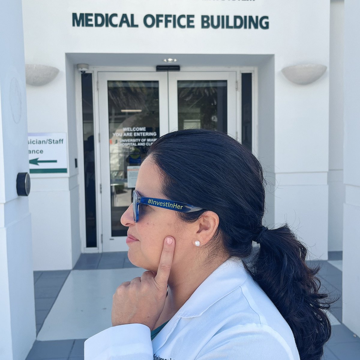 Dr. Estela Rodriguez (@latinamd) on Twitter photo The future is so bright for #WomeninMedicine I have to wear these #InvestinHer shades for #WIMmonth <a href="/AMWADoctors/">AMWA Doctors</a> campaign
👉Time to Recruit Women at All levels.
👉Retain & Provide resources for women to succeed at work & home.
👉Offer Re-entry support
sheleadshealthcare.com The future is so bright for #WomeninMedicine I have to wear these #InvestinHer shades for #WIMmonth <a href="/AMWADoctors/">AMWA Doctors</a> campaign
👉Time to Recruit Women at All levels.
👉Retain & Provide resources for women to succeed at work & home.
👉Offer Re-entry support
sheleadshealthcare.com