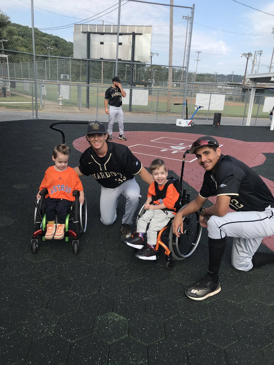 Harding Baseball tweet media