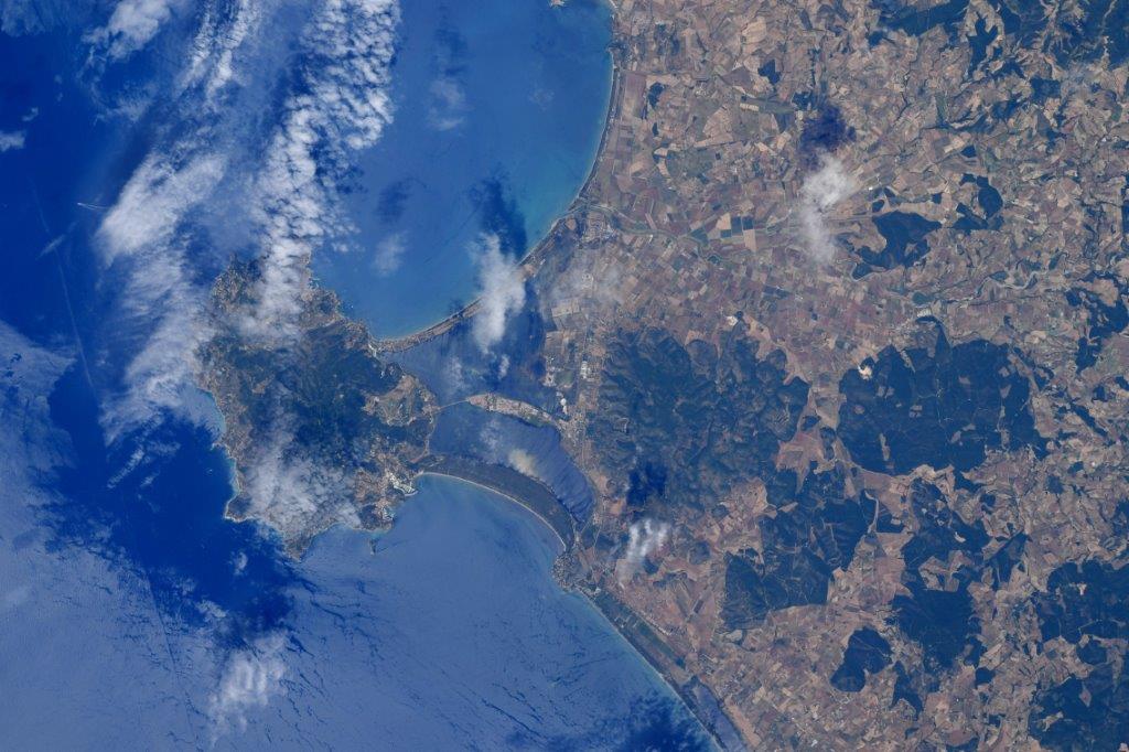 Samantha Cristoforetti tweet media