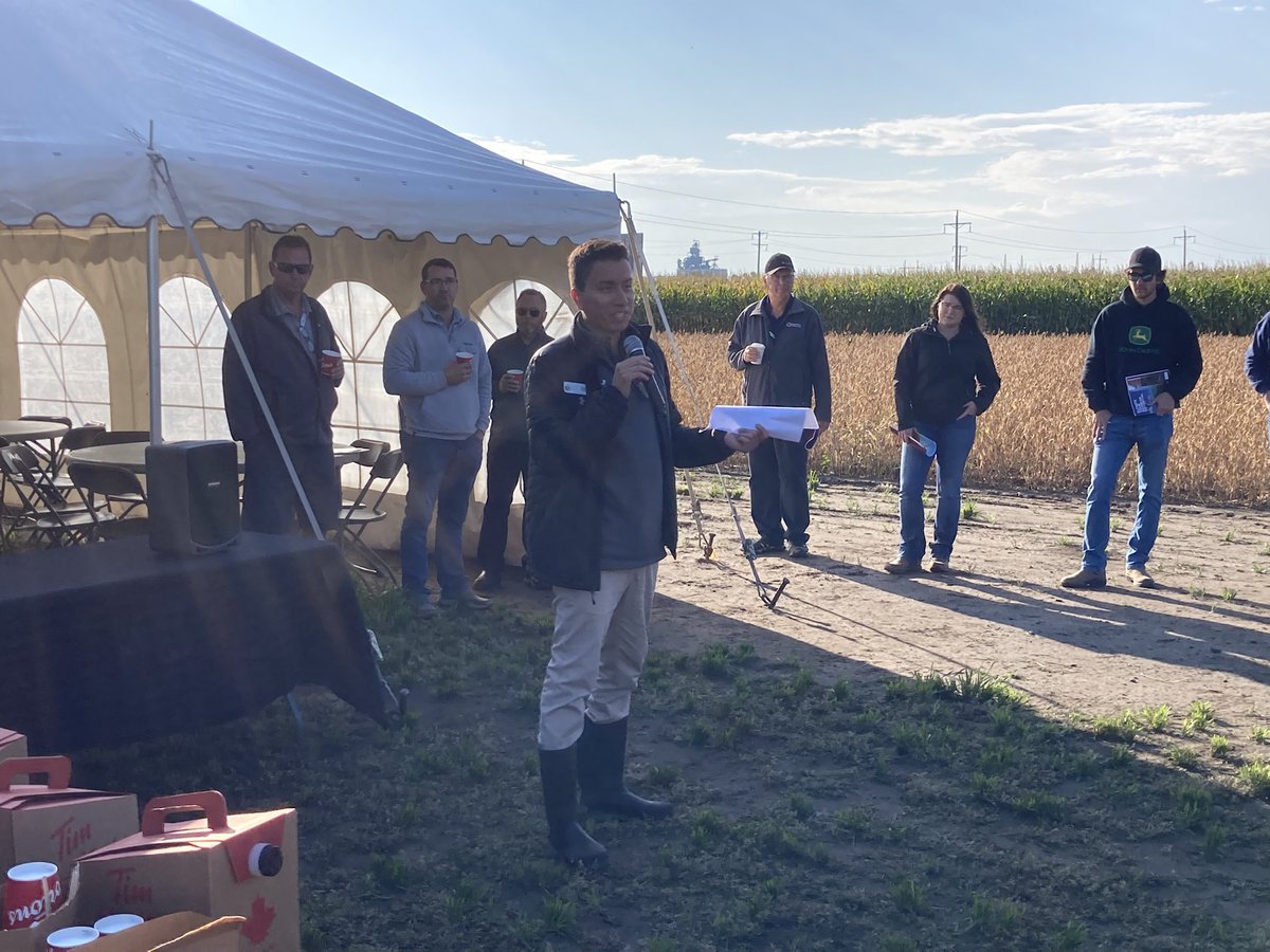Beautiful sunny morning and a great turnout for the Ceres Global Seeds Fall Dealer Meeting. Nice to see so many here to learn about our new seed products @CeresGlobalSeed <a href="/Sevita_Int/">Sevita International</a> <a href="/HORIZON_SEEDS/">Horizon Seeds Canada</a>