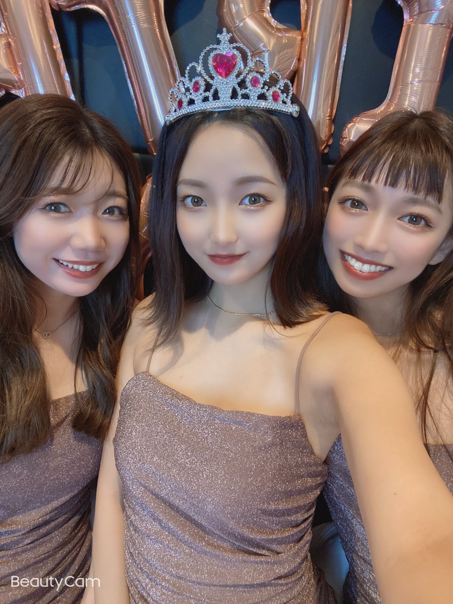 m__chel1001's tweet photo. happy birthday maki 👸🏼🩰🫧💕💕 https://t.co/t4AskFWxro