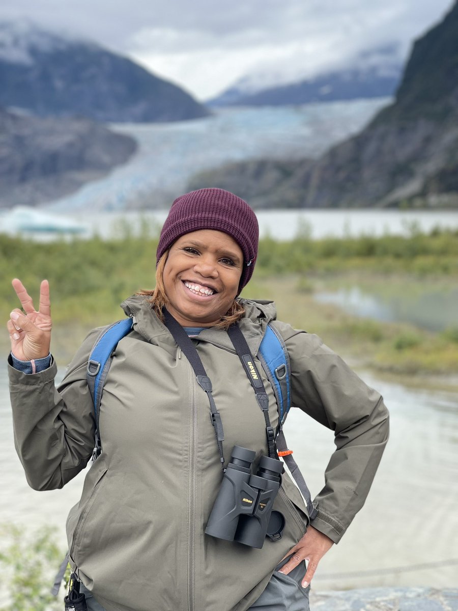 jtp4eva's tweet image. Entering the Elsa phase of my life for my recent birthday. Alaska was therapeutic for me. The cold never bothered me anyway!💜♍️