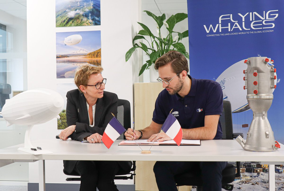 Latitude_eu's tweet photo. Latitude x @_FLYING_WHALES_ MoU for LCA60T to carry #Zephyr from our #Reims production site to @SaxaVord_Space 🚀 CO2 emissions &amp; heavy infrastructures will be highly reduced &amp; shorten travel time between factory and #launchpad for even more nimble #LaunchServices https://t.co/i1OTa4jMhe