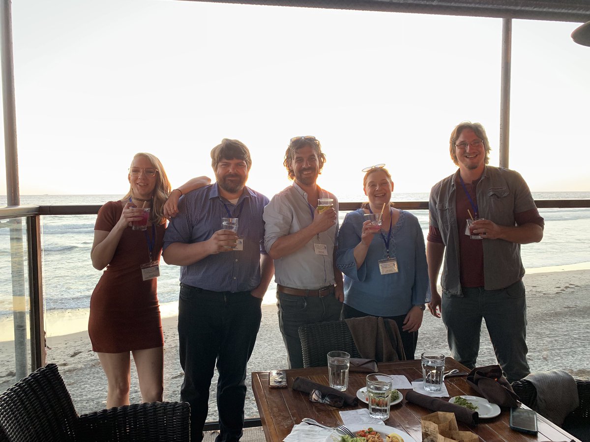 GaborKemenesi's tweet photo. Great talks, beautiful place and finally a real meeting with colleagues from the Mühlberger lab at the #filovirus symposium, #SanDiego. Can’t wait to present an update of #lloviu virus on wednesday! #filovirus2022 🦠🦇 https://t.co/Ez5DWMIh86
