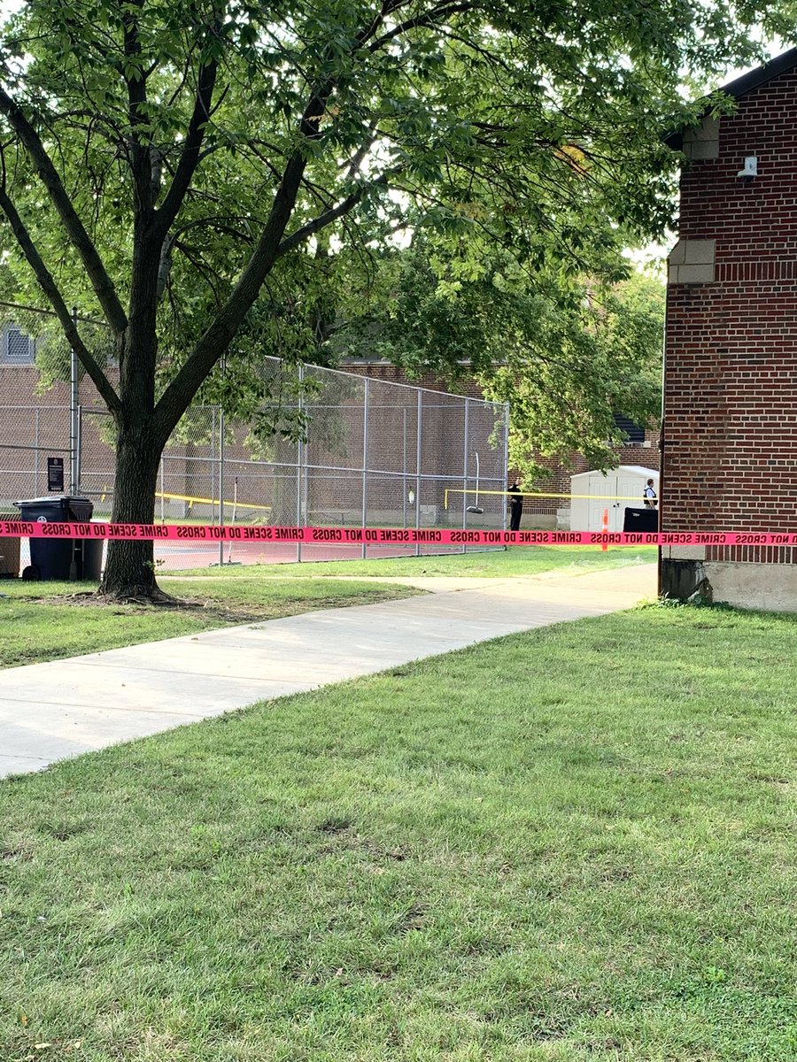 Evanston IL Police On Twitter Evanston PD Is On The Scene Of A 