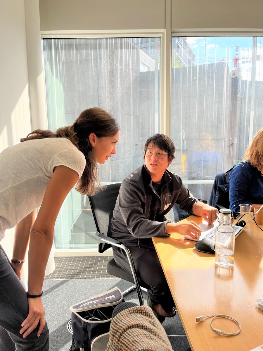 stadtsg's tweet photo. 🧑‍💻 Es wurde gehackt, getüftelt und wenig geschlafen. An den #EnergyDataHackdays haben diverse Dienststellen daran gearbeitet, das städtische Energiemodell mithilfe KI zu verbessern, um St.Gallen auf dem Weg zur Klimaneutralität zu unterstützen. Danke allen Mitwirkenden! #EDH22 https://t.co/7GcvA0AFQl