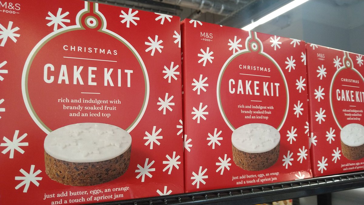 Amritvir's tweet photo. Popped in to @marksandspencer
Foodhall
Saw this #christmascakekit
#christmas2022 #santaclaus #bagsforlife #fatherchristmas #stnicholas
@ChristmasQueen4 @christmas_clock @OfficialSantaHQ @ChrstmsCntdwn @xmastime @christmas_buzz #cakekit https://t.co/IK9XPBZFaL