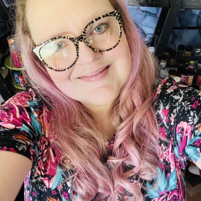 theHive417's tweet photo. #NewProfilePic https://t.co/eNvZ1cs9EC