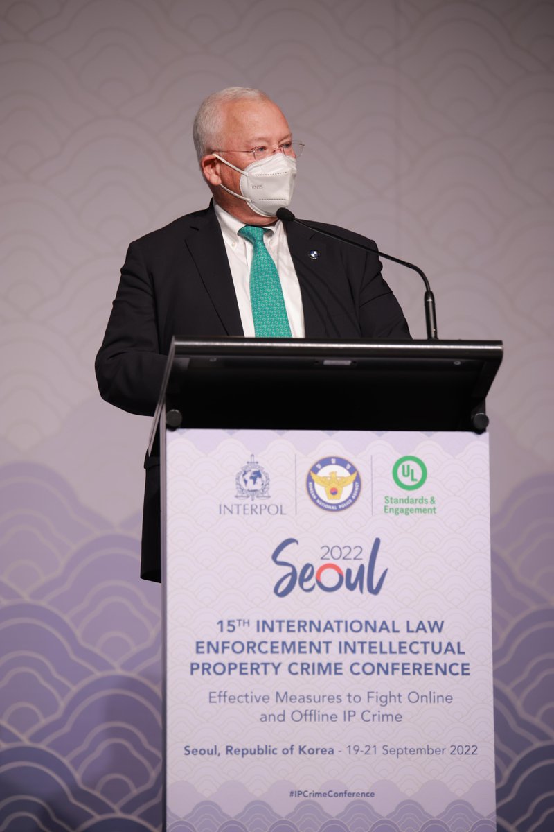 UL_Standards's tweet photo. Terry Brady, Board Chair of UL Standards &amp; Engagement, spoke to a full house at the opening ceremony of the 15th International Law Enforcement #IPCrimeConference alongside Glenn Martindale of INTERPOL and Yoon Hee Keun of the Korea National Police Agency: https://t.co/TLqigYuiuU https://t.co/JHp0Ro7ZRi