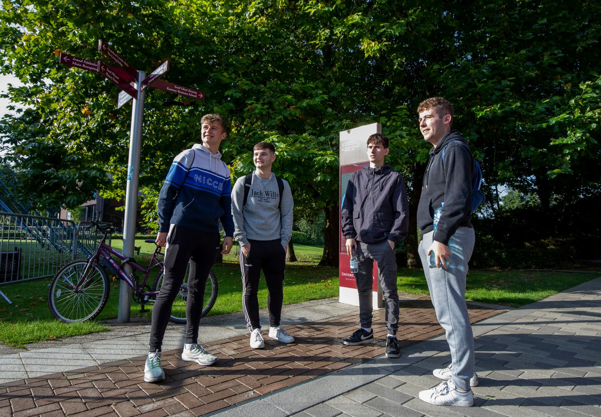 UL's tweet photo. It all begins here... 👋

The sun came out this week to welcome our new first year students for Orientation Week at UL and the buzz on campus is incredible. 

It's such a pleasure to have you all with us. #WelcomeToUL 💚 https://t.co/yE1JAKUNU0