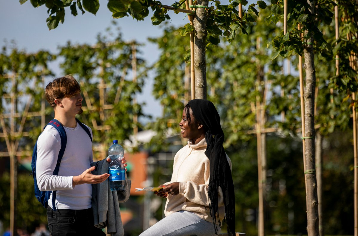 UL's tweet photo. It all begins here... 👋

The sun came out this week to welcome our new first year students for Orientation Week at UL and the buzz on campus is incredible. 

It's such a pleasure to have you all with us. #WelcomeToUL 💚 https://t.co/yE1JAKUNU0