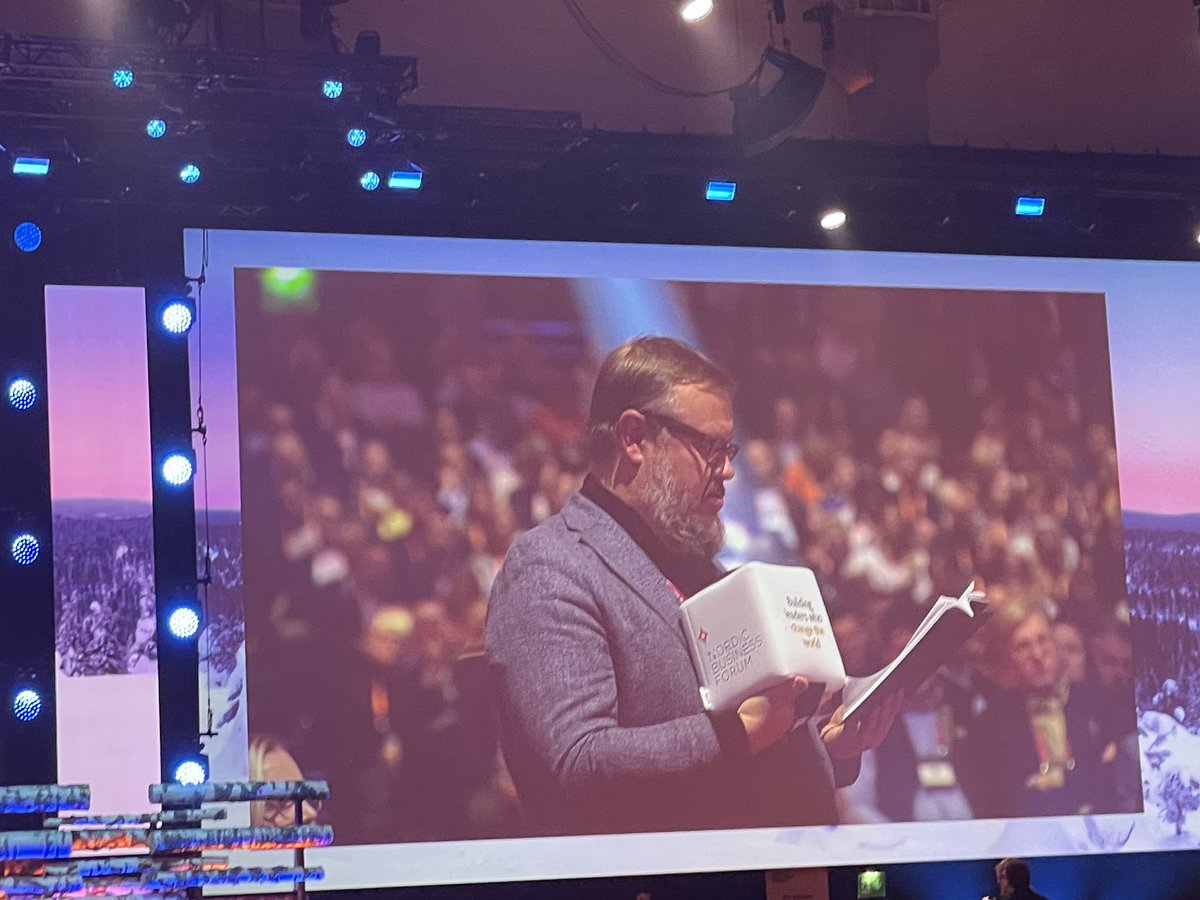 Krista Jäntti (@kristatuulia) on Twitter photo #nbforum2022 wouldn’t be a full NBF experience without <a href="/petrirajaniemi/">Petri Rajaniemi</a> ’s questions read from his notebook #nbforum2022 wouldn’t be a full NBF experience without <a href="/petrirajaniemi/">Petri Rajaniemi</a> ’s questions read from his notebook