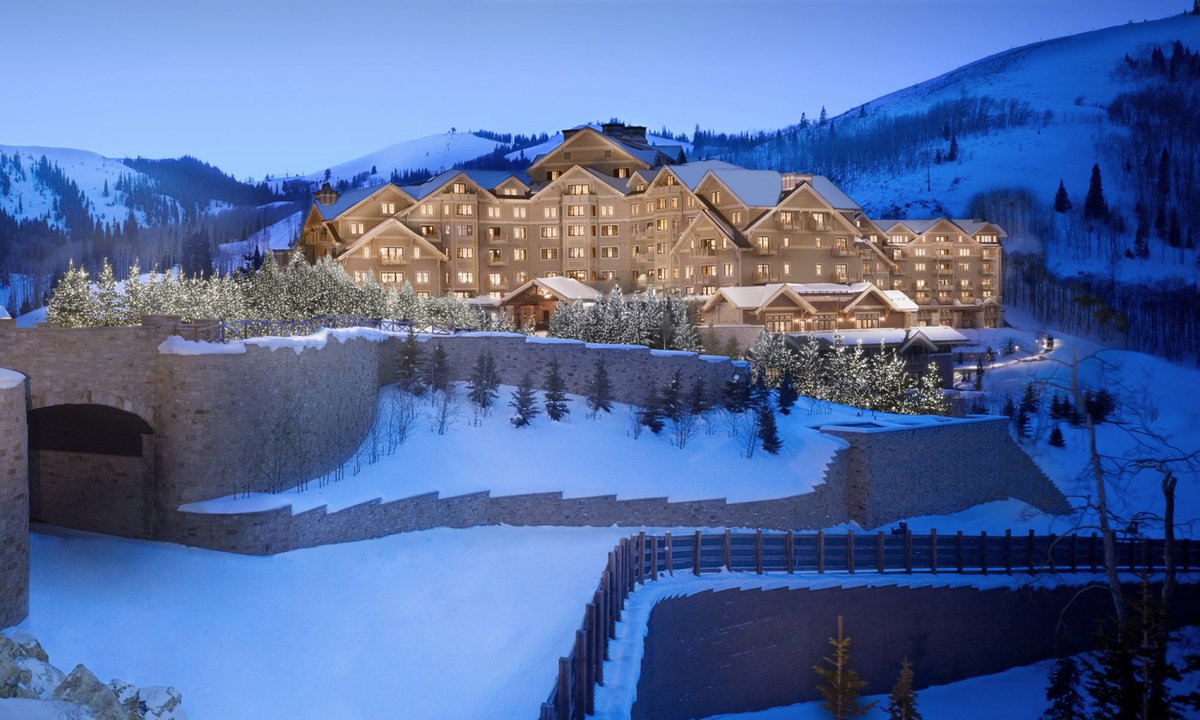 Fall is in the air, which means the Summit Conference is right around the corner!
Join your peers from around the country December 1 &amp; 2!
Register here: bit.ly/3qMR2sV