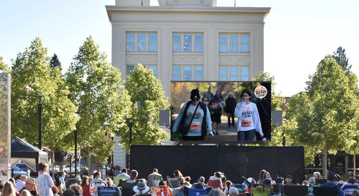 ScenaPerform's tweet photo. Santa Rosa Turkey Trot - Updates and the TurkeyTron. More exciting news than you can shake a stick at! - https://t.co/sxkE3CPaj7 https://t.co/PjYdHgyika