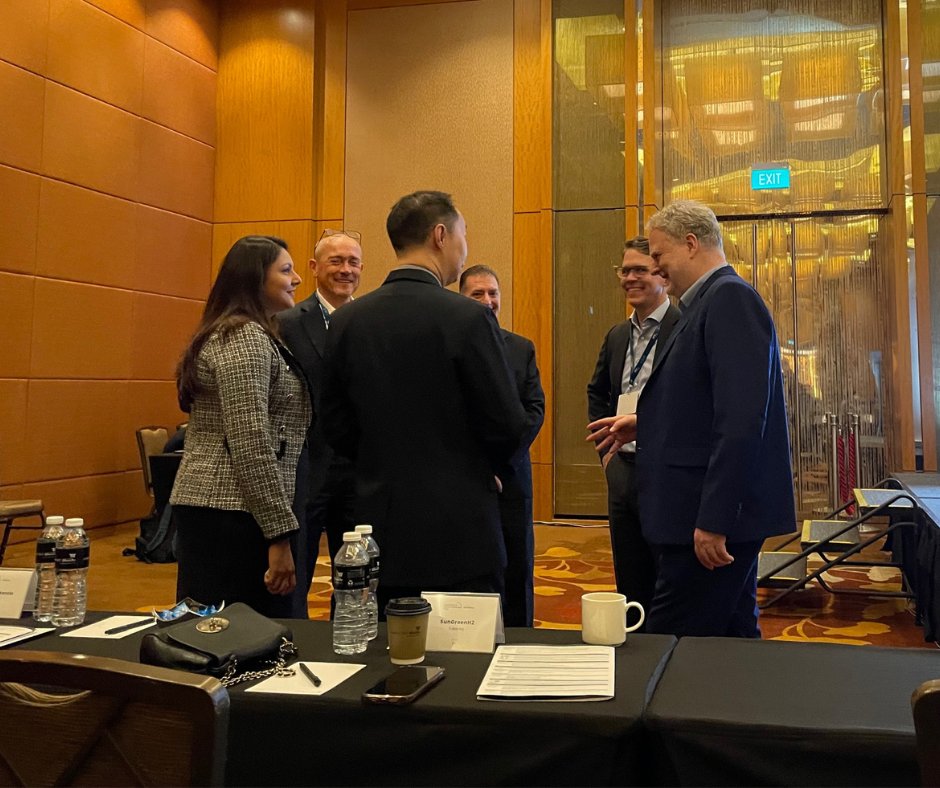 CeresPower's tweet image. Thank you to the organisers of Investing in Green Hydrogen 2022, it was great to network with like-minded thinkers.

#IGH2022 #H2TECH #greenhydrogen #investment #energytransition #decarbonisation #hydrogen #fuelcells #solidoxide #netzero #airquality #electroylsis #technology