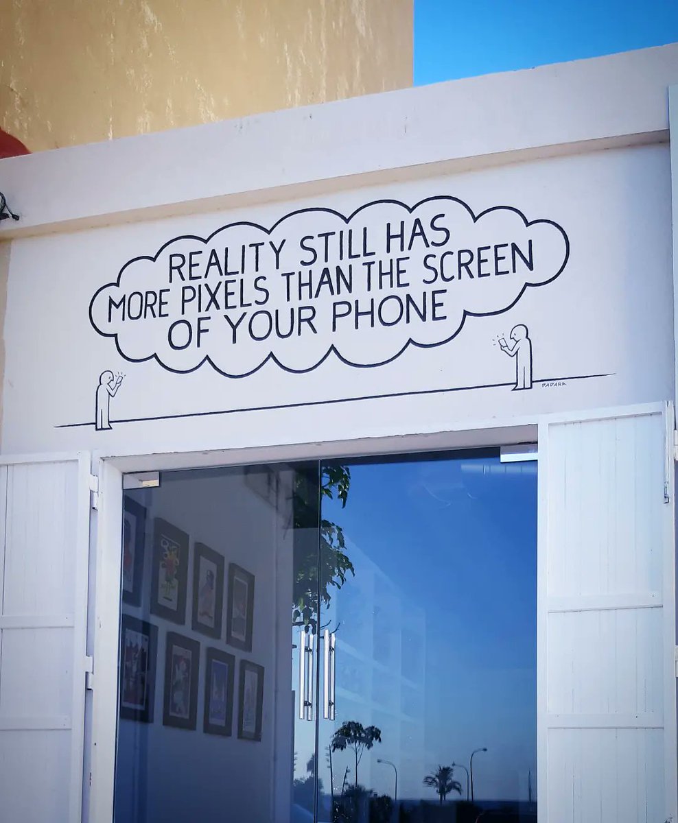 Dadaratopia's tweet photo. Reality still has more pixels than the screen of your phone. Mural painted last week in Mallorca. PS In 2013 I already mentioned that Reality has more pixels than the screen of your phone on stage at @TEDxAmsterdam in @Concertgebouw but it seems more relevant than ever... https://t.co/jmgeRIYvJo