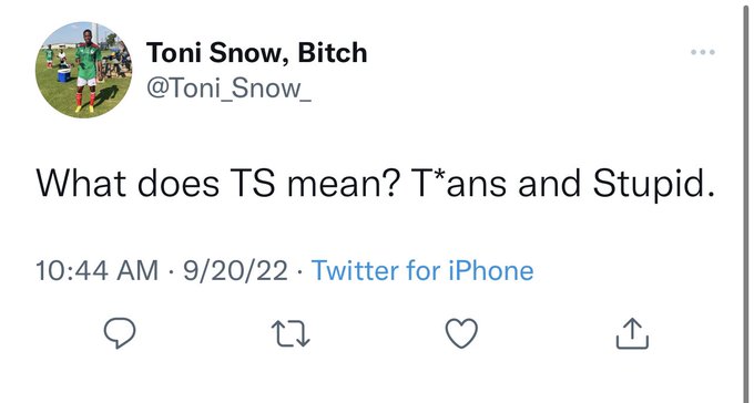 I&rsquo;m convinced folks on twitter are damn crazy (me included)  All love tho ❤️😂 https://t.co/GimVpRTZD