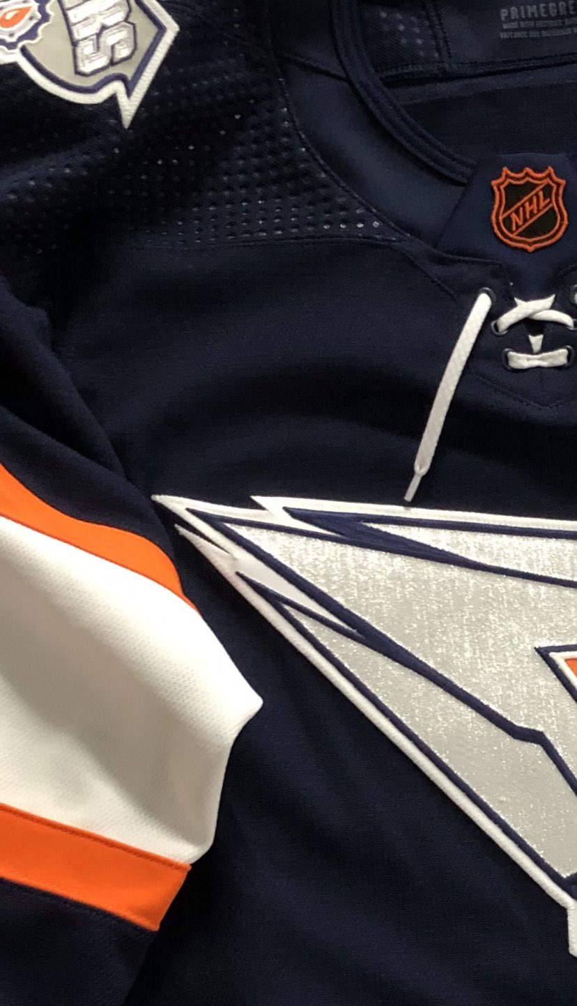 Dan Milstein on X: Official: Evander Kane Agrees to contract terms with  Edmonton Oilers for the rest of 2021-2022 season. Will travel to Edmonton  this evening. Will wear jersey #91. #WeAreGoldStar!   /