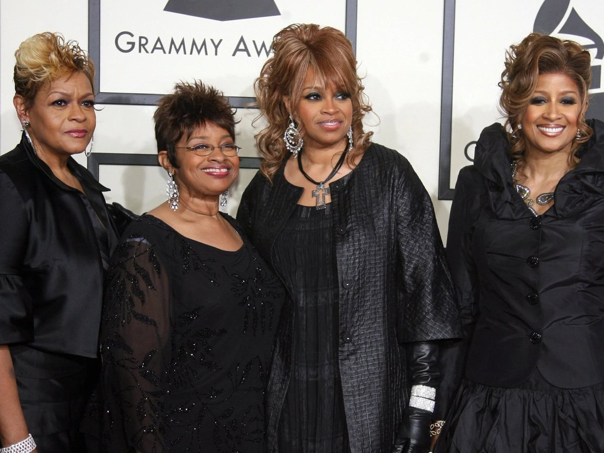 ClarkSisAngels's tweet photo. #clarksisters #mattiemoss #detroit #gospel #Jesus #twinkieclark #DorindaClarkCole #KarenClarkSheard #JackyClarkChislom #harmony #3partharmony https://t.co/VmKbOy1uGu