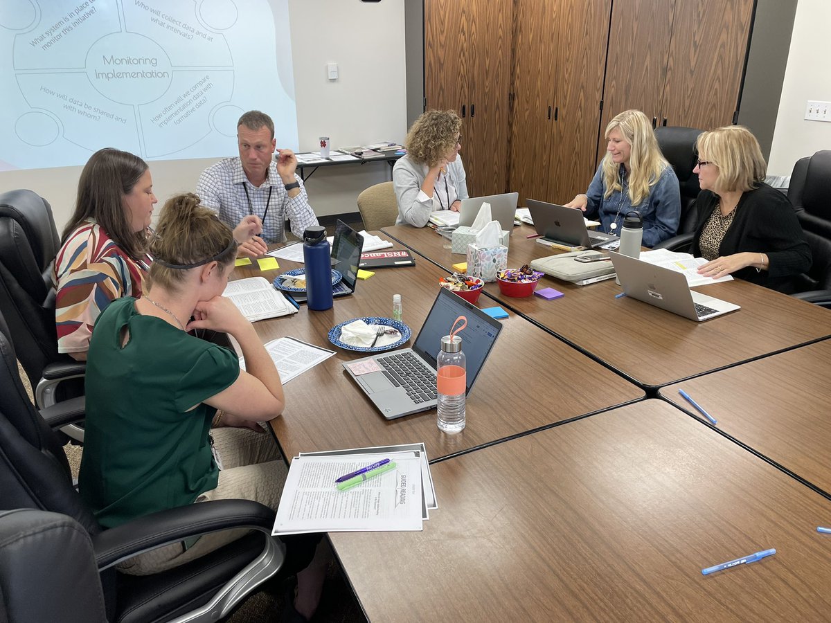 Bernadette Brustkern tweet media