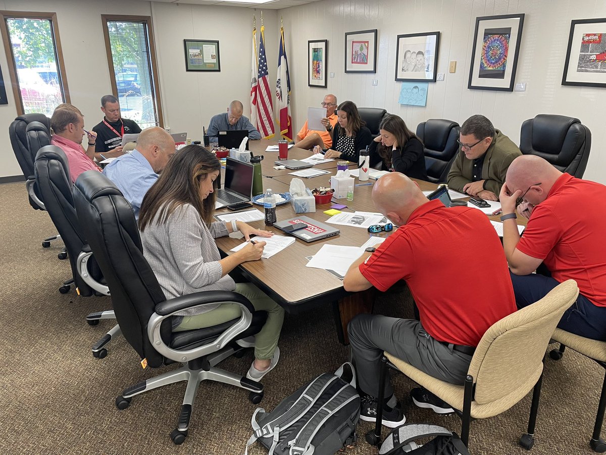 Bernadette Brustkern tweet media