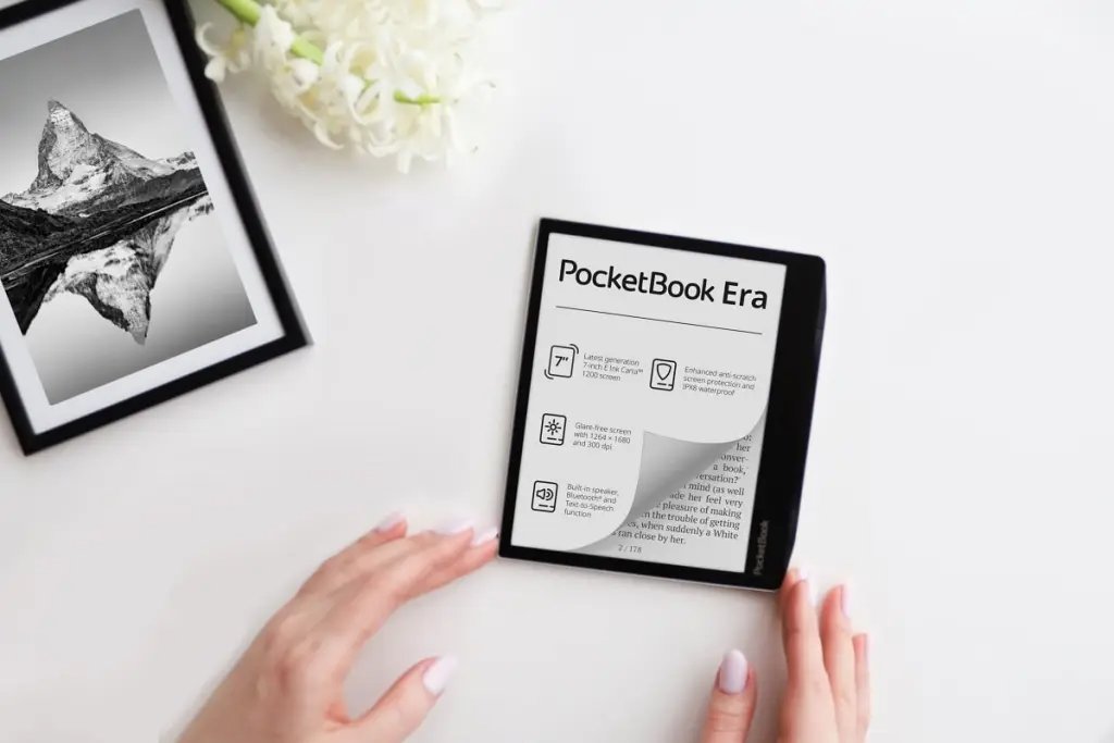 JulianMarquina's tweet photo. 📱🔊📕 PocketBook Era, un potente lector de libros electrónicos con altavoz integrado

🔗 https://t.co/jR31GXNN0s

📚 #Bibliotecas
📖 #Lectura
📗 #Leer
📱 #LibrosElectrónicos
🎧 #Audiolibros https://t.co/YQNIuOngaz