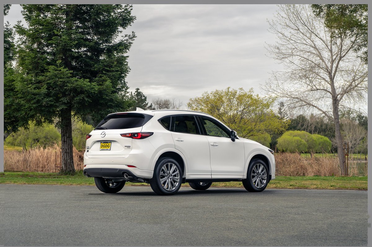 TeamMazdaDGDG's tweet photo. 2022 Mazda CX-5 https://t.co/VOJqvFy35w