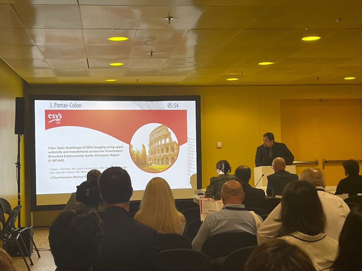FelipePavarino's tweet photo. Meanwhile, in Rome 🇮🇹, Dr Jesus Porras-Colón (@Aortatico) represents the @UTSWVascular in the ESVS Annual meeting (@ESVSmembership) !! 👏🏼👏🏼👏🏼
Great job and thanks for you support! #FORStechnology #AorticSizeIndex @PizanoUmana https://t.co/KsX68PMODS