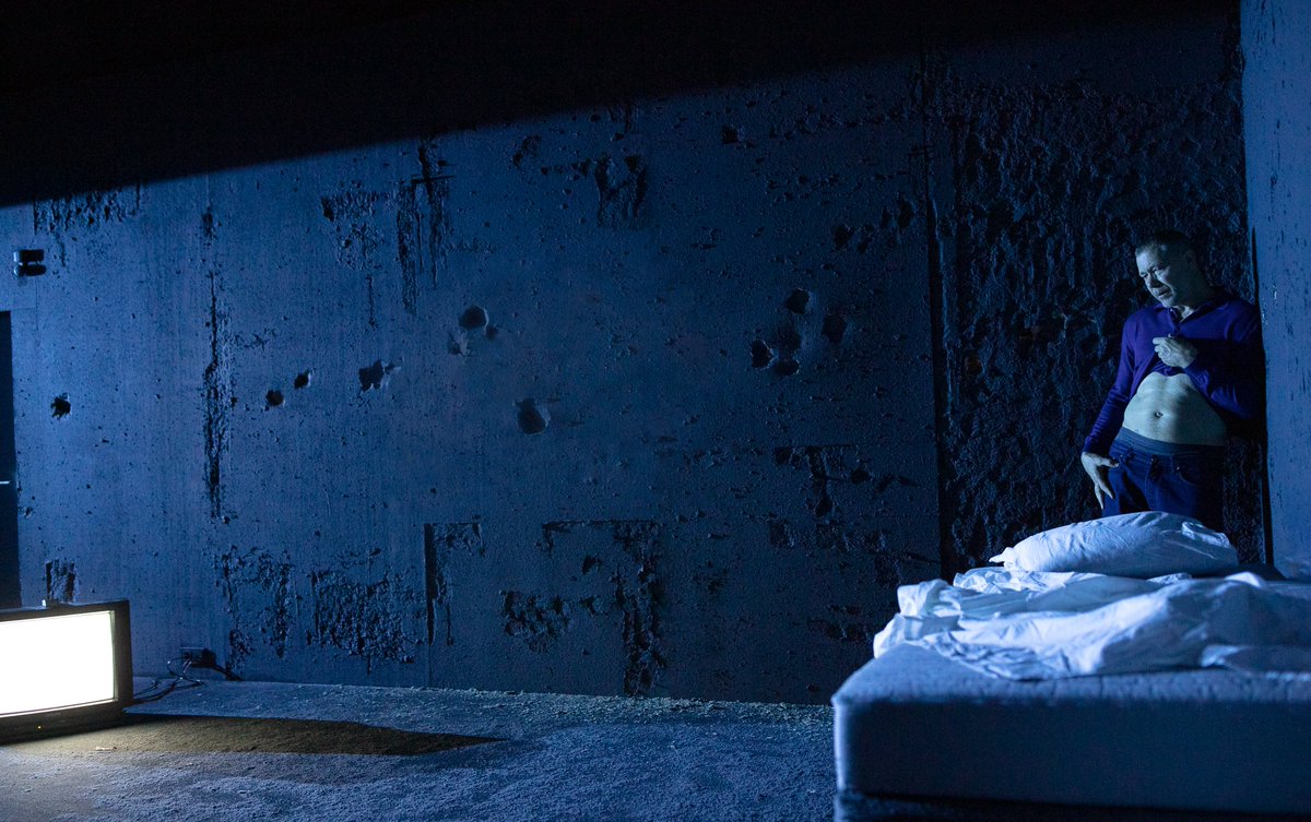 Young Vic (@youngvictheatre) on Twitter photo ★★★★ “Powerful...This is unmissable theatre” <a href="/guardianstage/">Guardian Stage</a>
★★★★ <a href="/TeleTheatre/">Telegraph Theatre</a>
★★★★ <a href="/TimeOutTheatre/">Time Out Theatre</a>
★★★★ @EveningStandard
You've got until Saturday to see Who Killed My Father, Ivo van Hove's powerful adaptation of the best-selling novel by Édouard Louis ★★★★ “Powerful...This is unmissable theatre” <a href="/guardianstage/">Guardian Stage</a>
★★★★ <a href="/TeleTheatre/">Telegraph Theatre</a>
★★★★ <a href="/TimeOutTheatre/">Time Out Theatre</a>
★★★★ @EveningStandard
You've got until Saturday to see Who Killed My Father, Ivo van Hove's powerful adaptation of the best-selling novel by Édouard Louis