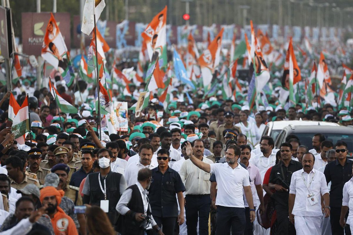 KunalChoudhary_'s tweet photo. मिलकर सब साथ चलेंगे।
एकता की नई परिभाषा लिखेंगे।

#BharatJodoYatra https://t.co/OPdVN1aa6b