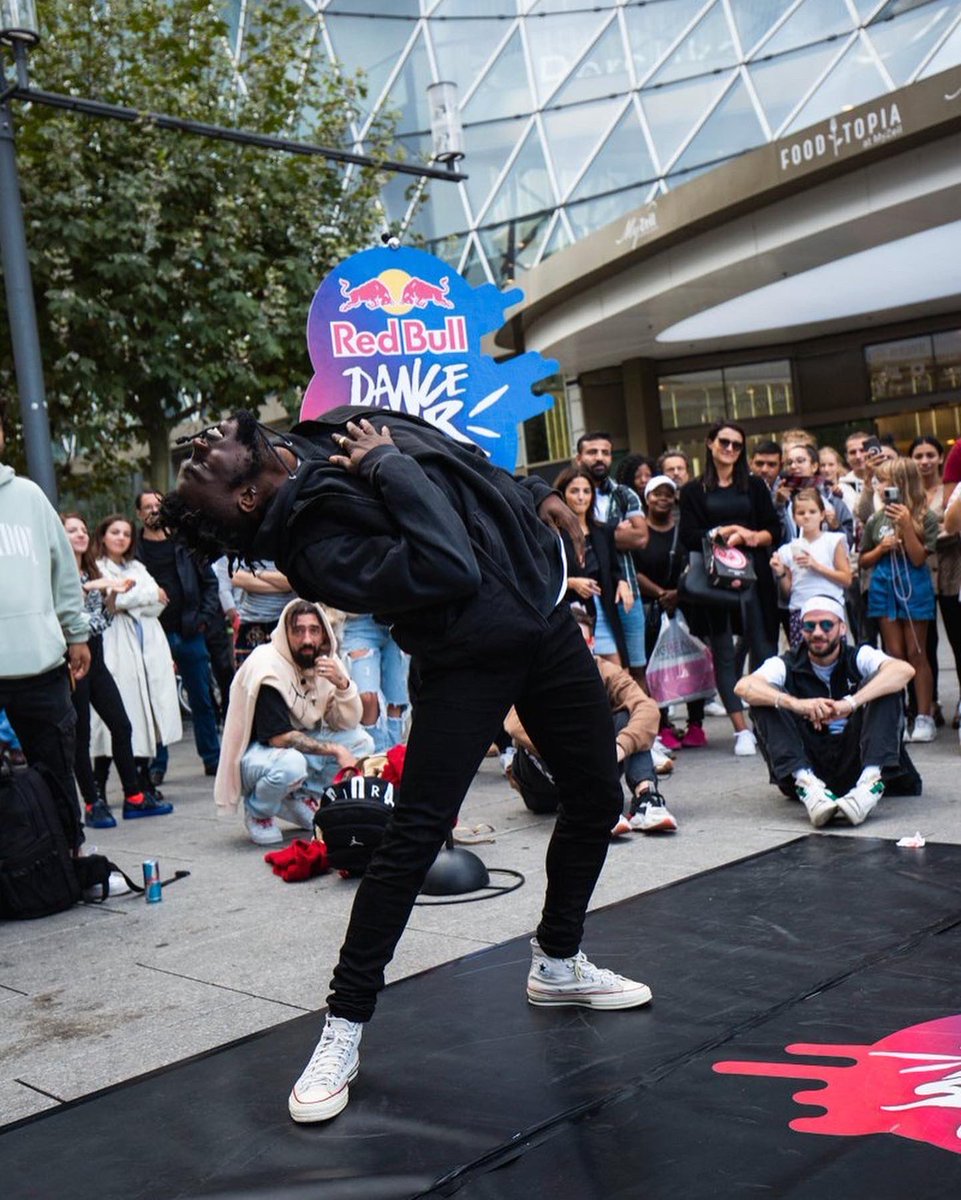 6layke_'s tweet photo. GERMANY DANCE TOUR  🇩🇪 📍
DANCE IS WHAT I DO 
If you’re seeing this please retweet 
And follow I will follow back . ,,, e get why ❤️❤️ #PakistanCricket #مهسا_امینی #Dance #LegendsOfTomorrow https://t.co/qyUXFknJN0