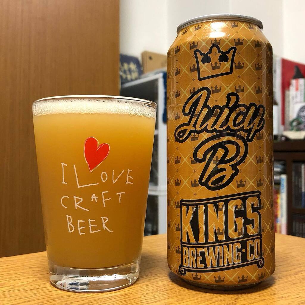 yoshiani's tweet photo. 今宵の晩酌ビール！
Kings Brewing Co.の、
Juicy B🍺
@kingsbrewingco
#kingsbrewingco
#juicyb
#craftbeer
#クラフトビール
#beer
#ビール
#今宵の晩酌ビール
#20220920 https://t.co/XTTJm2MjKe https://t.co/ANN8rUvb04