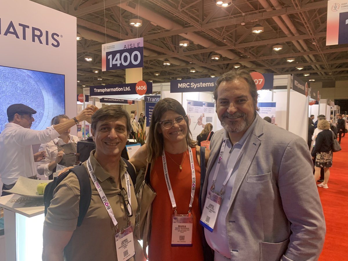 Dra. Maria Madariaga (@dramadariaga) on Twitter photo Buenos días desde Toronto #worldcongress #IASP2022
No sólo venimos a aprender de los mejores clínicos e investigadores..
También para charlar con ellos, amigos de la @sedolor 🇪🇸 en #IASP2022🇨🇦 en la cola del café ☕️
Mis admirados <a href="/ClaudiaSommer/">ClaudiaSommer</a> <a href="/DrJordiMiro/">Jordi Miró</a> y <a href="/jperez_mcgill/">Jordi Perez</a> Buenos días desde Toronto #worldcongress #IASP2022
No sólo venimos a aprender de los mejores clínicos e investigadores..
También para charlar con ellos, amigos de la @sedolor 🇪🇸 en #IASP2022🇨🇦 en la cola del café ☕️
Mis admirados <a href="/ClaudiaSommer/">ClaudiaSommer</a> <a href="/DrJordiMiro/">Jordi Miró</a> y <a href="/jperez_mcgill/">Jordi Perez</a>