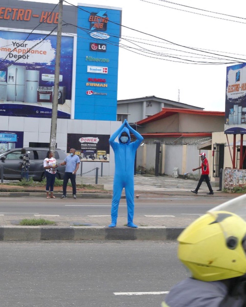 SanlamNigeria's tweet photo. Did you see the Men in Blue in your area today?
Watch out for them again tomorrow and stand a chance to win airtime when you take a picture with them.
Check our previous post for more details.
#FBNInsurance
#Insurance
#MenInBlue
#ConfidenceIs https://t.co/dI556Pfnsw
