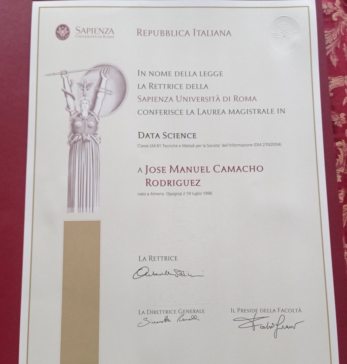 Finally got my diploma from Sapienza! 💪🏼💪🏼