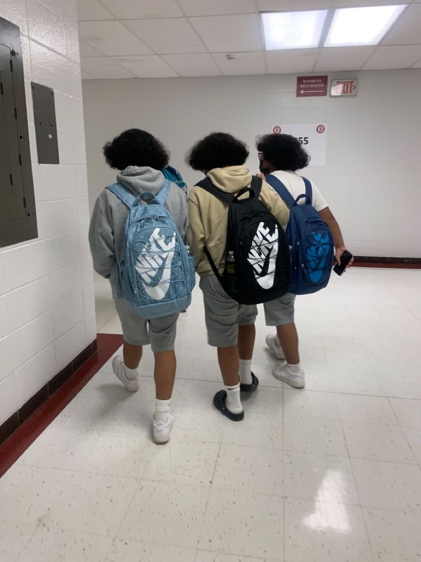 eezexo's tweet image. who throwin decoy grenades??