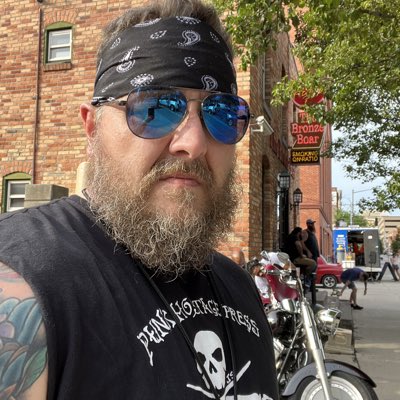 DanDenton9's tweet photo. #NewProfilePic https://t.co/Ji4yCHjNFf