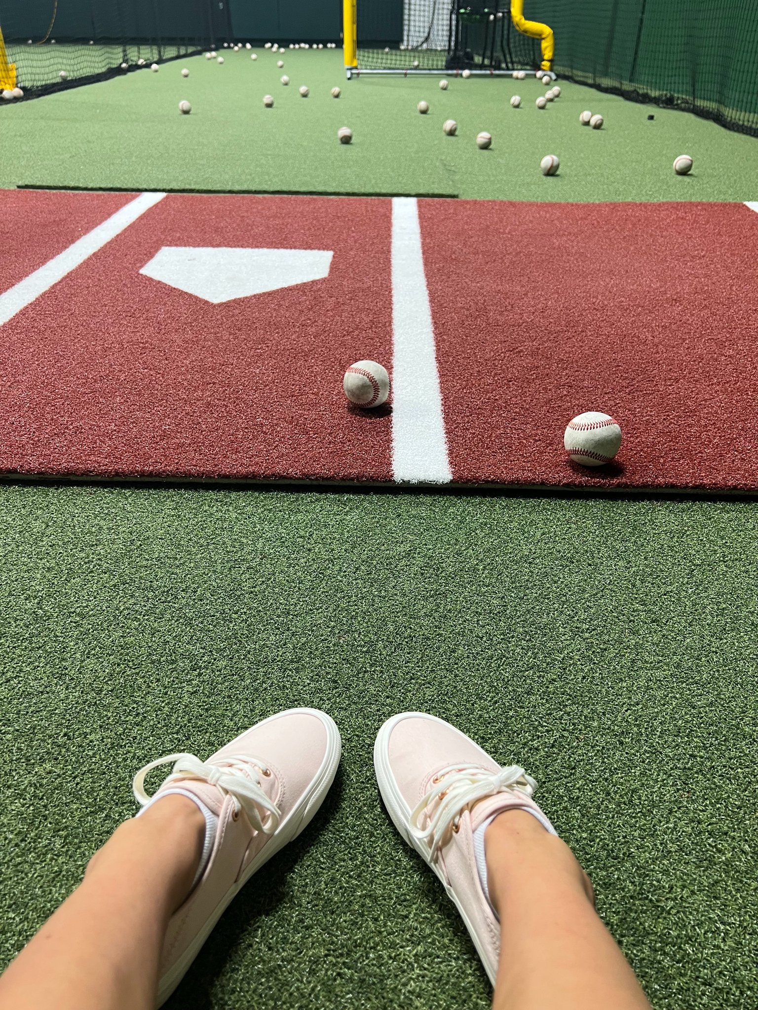 Bryce Adams 💋 on Twitter "Love hitting the batting cages with Jay🥰