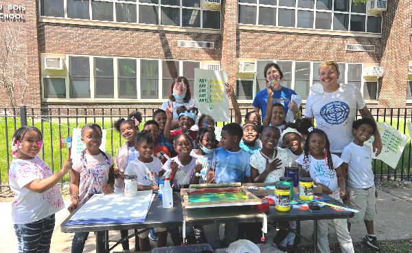 IPaintMyMind's tweet photo. Rate IPaintMyMind a Top Nonprofit for 2022! - https://t.co/81fKuh8UEN https://t.co/POqDFl528k